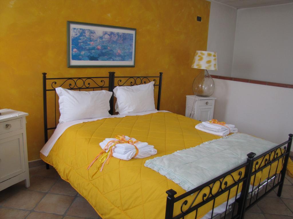 B&B La Zanzara Адрия Екстериор снимка