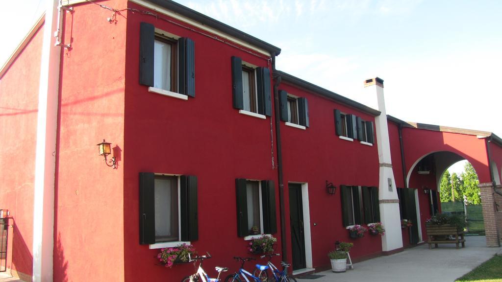 B&B La Zanzara Адрия Екстериор снимка